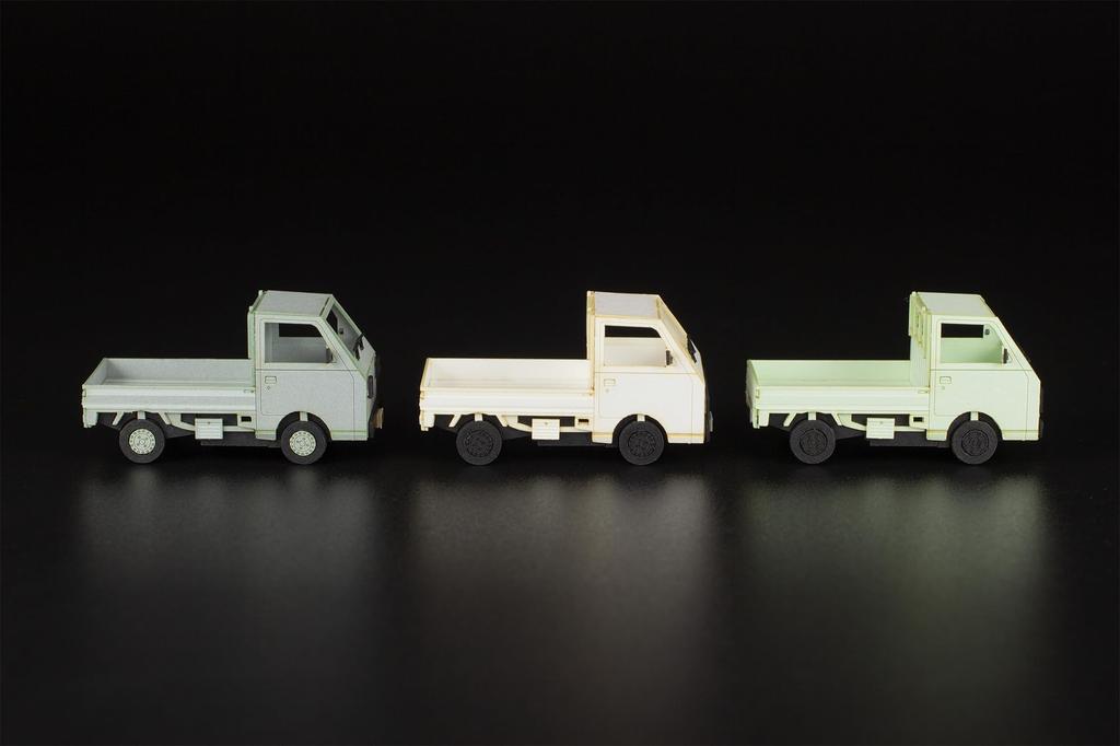 PLUM Scale Street Corner Accessory Series Light Truck Light Paper Diorama MS097 1/80 (White, Silver, Grass) Kit, Supplies,