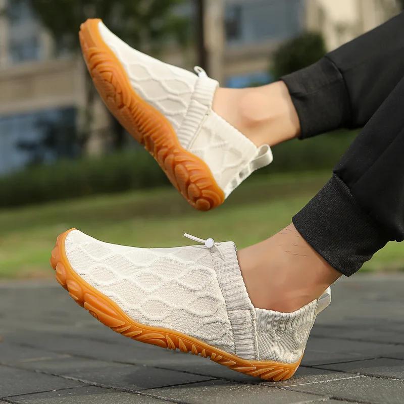 Fashion Large Men's Shoes, New Breathable Soft Soled Sports Hiking Shoes, Outdoor Anti Slip, Lightweight and Wear-resistant Sports Shoes