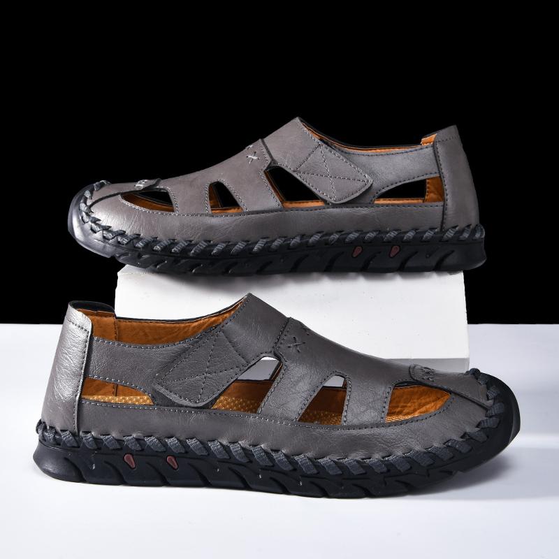 Fashion Versatile Summer Men Sandals Genuine Leather Mens Casual Shoes Outdoor Man Besch Shoes Hollow Out Roman Flats Wading Aqua Shoes