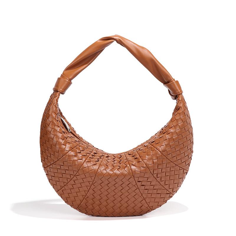 

Soft-faced high-end hand-woven bag women s fashion one-shoulder crescent bag solid color hand-carried crescent bag