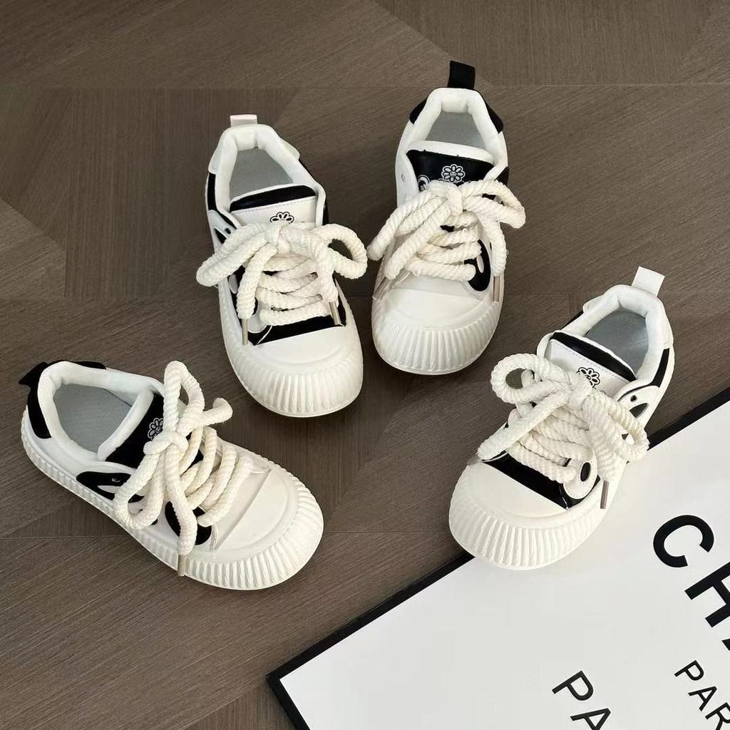 Fashion Thick-soled casual shoes for women white shoes black and white student trendy shoes soft sole