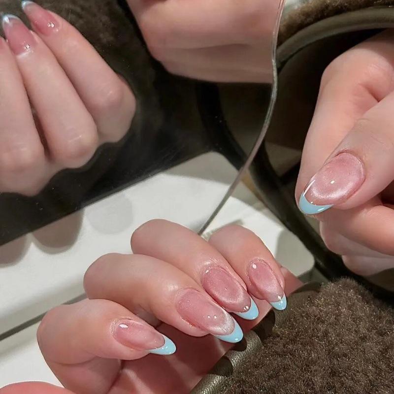 Moonlight Cat-Eye Oval Nails: Summer Nude Base with a Blue French Manicure, Perfect for Daily Wear