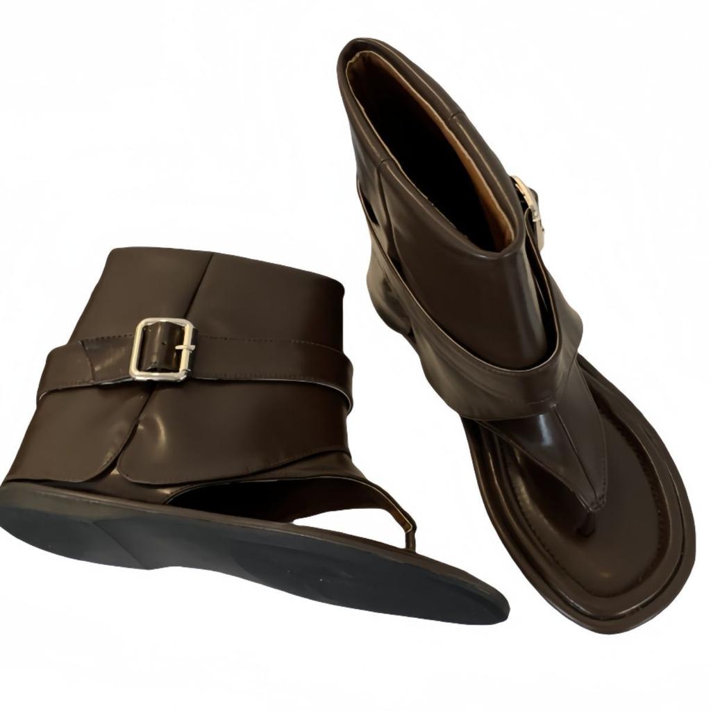 Niche Sweet and Cool Style Round Head Handsome Flat Bottom Toe Sandals Belt Buckle Decoration Fashion Cool Boots New Trouser Boots