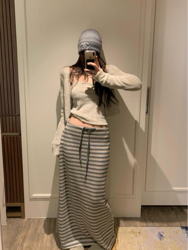 2025 Autumn/Winter Women's Korean Long Tie-Waist Striped Half Brushed Skirt