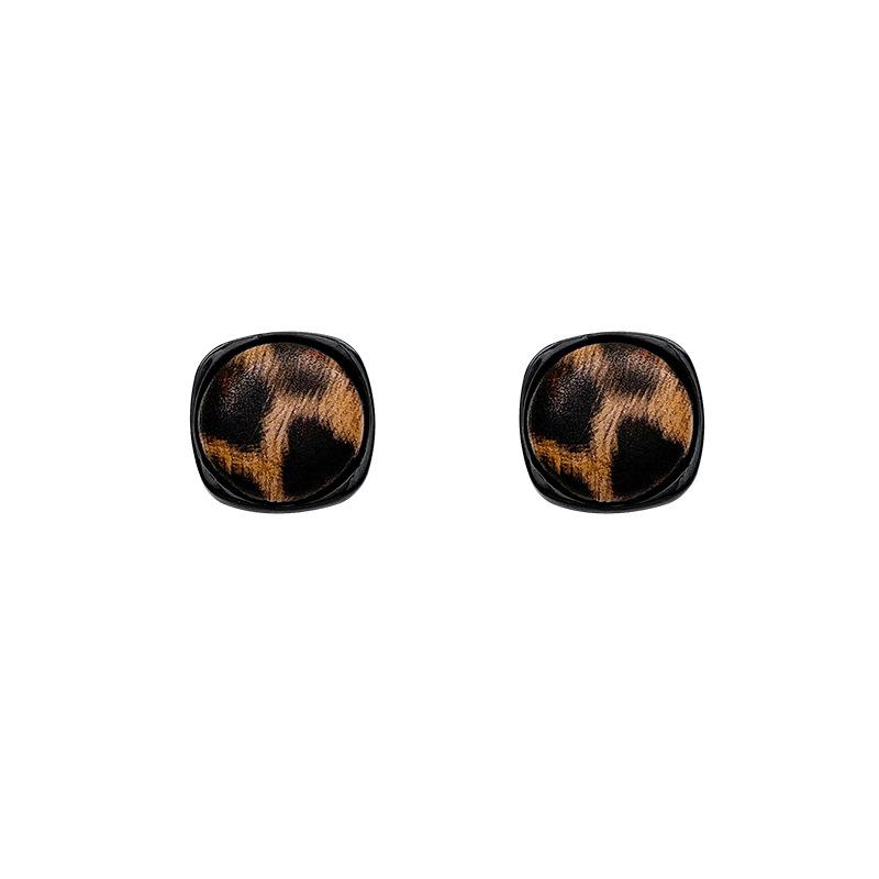 Maillard Yadan style square leopard print earrings women's stud earrings retro light luxury design earrings