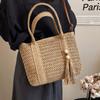 Seaside Vacation Beach Woven Bag Spring New Handheld Straw Bag Commuter Shoulder Messenger Bag Woven Straw Tote Bag for Women