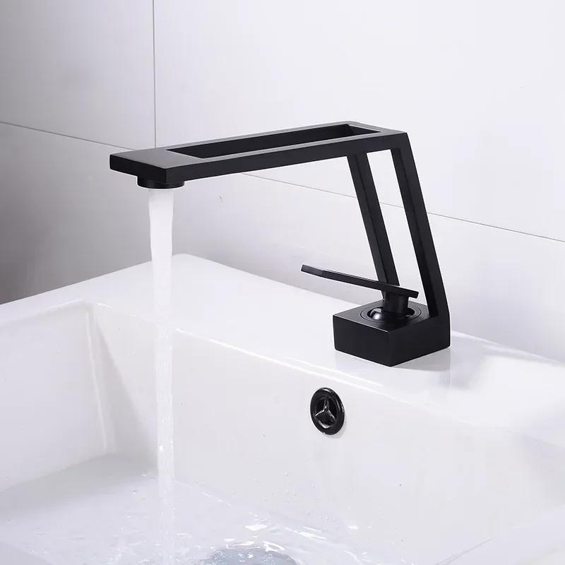 

BAKALA Black Bathroom Basin Faucet - Single Handle Cold & Hot Water Mixer Sink Tap with Deck Mounted Design - Modern Kitchen Tap чорний