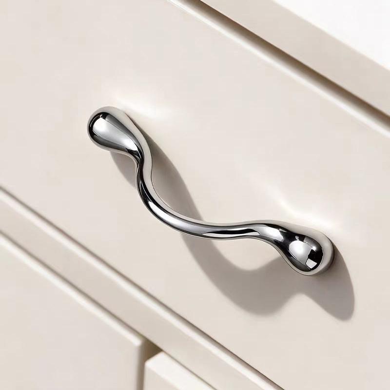 Solid Retro Cabinet Handles French Style Zinc Alloy Gold Silver for Bedroom Wardrobe Drawer Kitchen Cupboard DIY Home Makeover