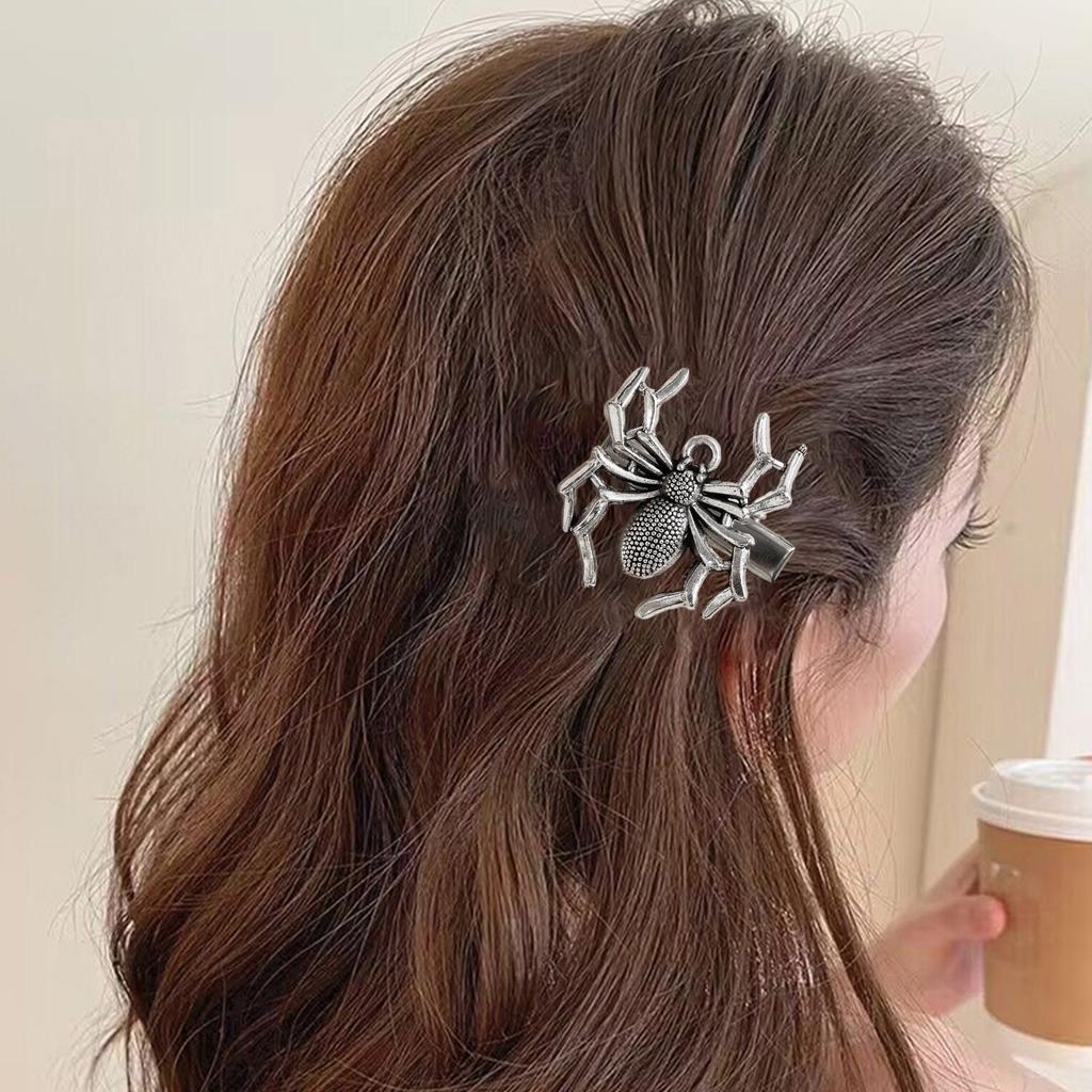 Cool Hair Clip for Women Girl Metal Skull Hair Clip Gothic Style Hairpin Halloween Party Costume Hair Accessory