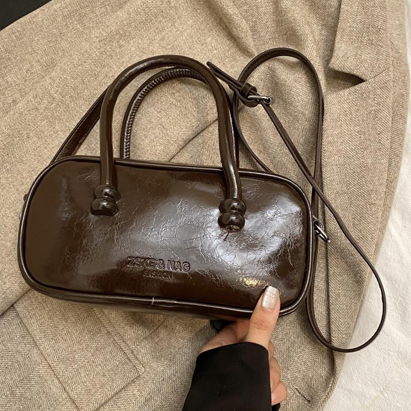 Ielgy Premium Texture Retro Portable Autumn Winter All-Match Pillow Bag Commuter Shoulder Messenger Bag