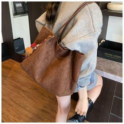 2025 Retro Large Capacity Suede Women's Shoulder Tote - Autumn/Winter Casual
