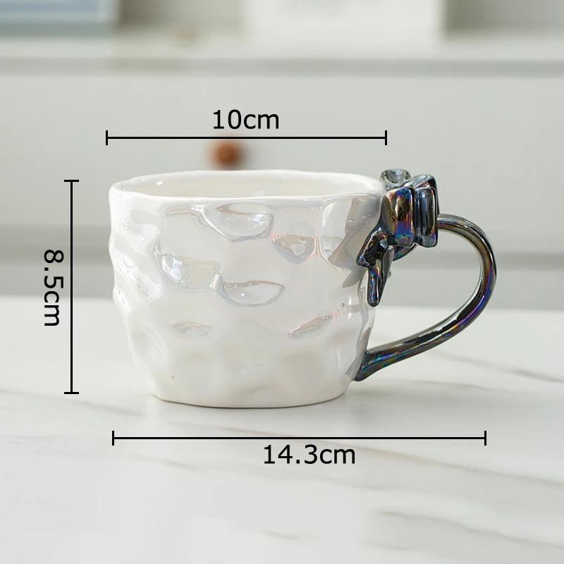 

Pearl Color Glazed Porcelain Cups Lovely Bowknot Cup Handle Coffee Mug Dining Table Milk Mugs Afternoon Tea Teacup Juice Cup 350ml чорний