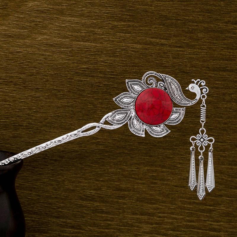 Retro Peacock Fringed Walking Hairpin, Miao Ethnic Style Butterfly Hairpin, Ancient Style Disc Hair Accessories For Women