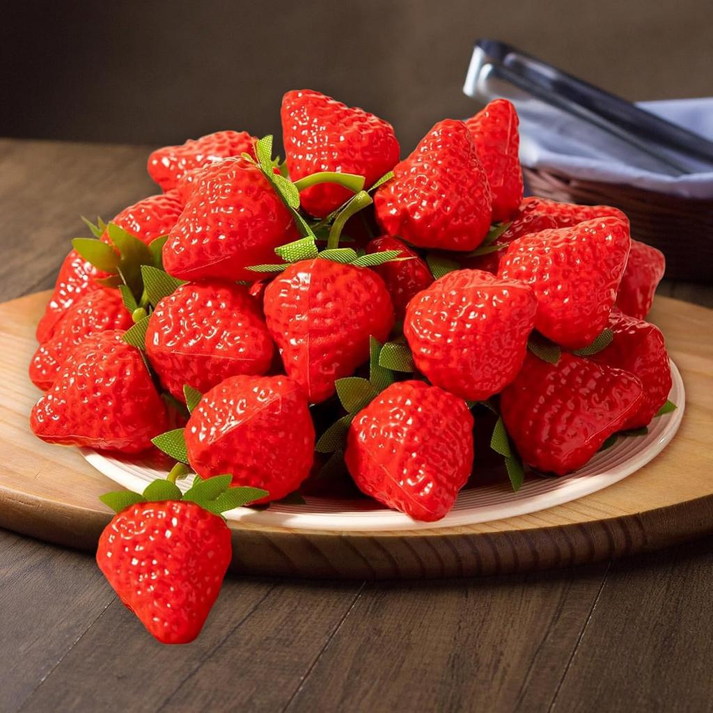 100 Pieces Fake Strawberries Fake Fruit Artificial Strawberry Kitchen Décor Plastic Strawberry Party Decorations Realistic Fake Food Lifelike for