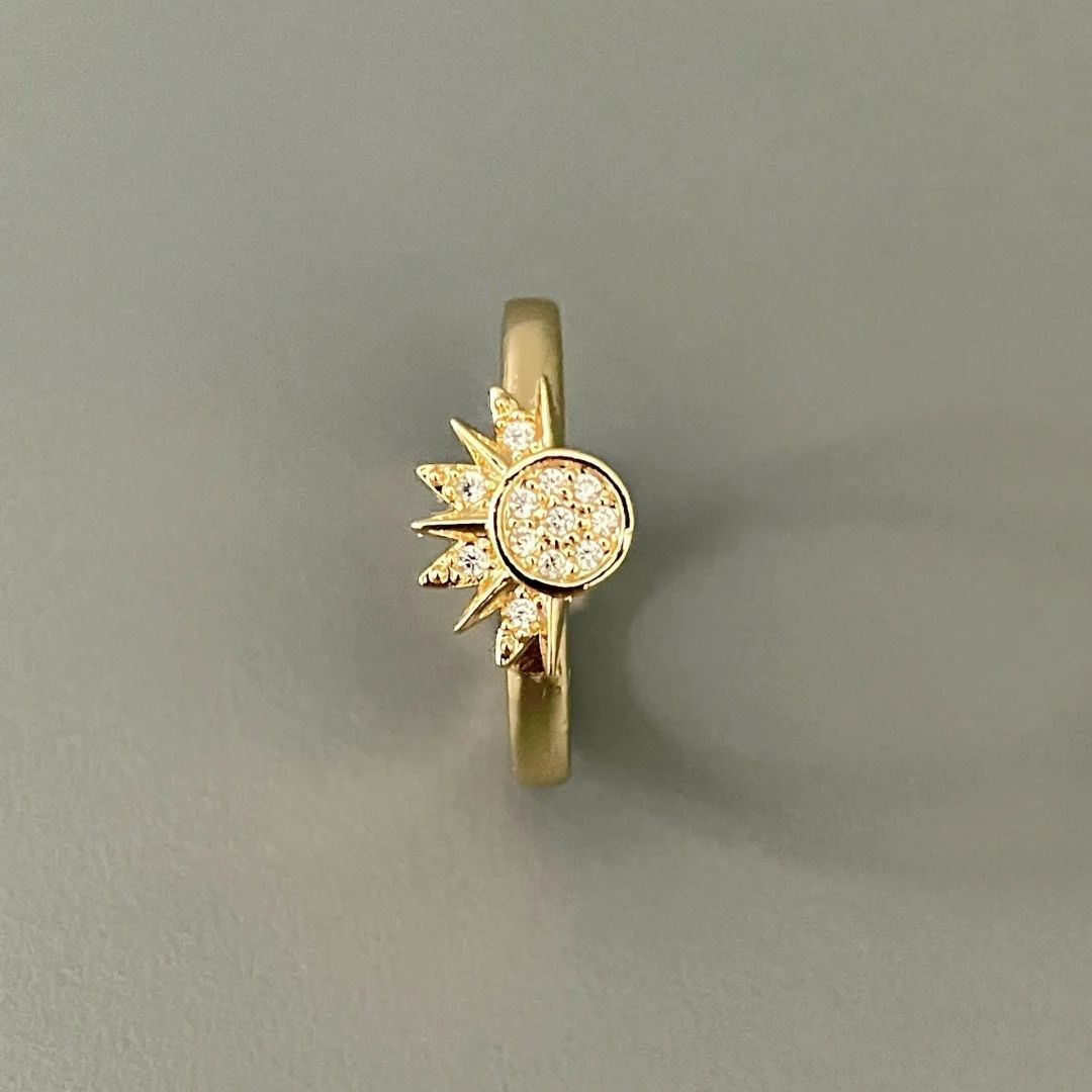 

1 Pcs New Adjustable Sun And Moon Overlapping Wear Ring For Women Girls Sparkling Couple Rings Set Finger Wedding Jewelry Gifts