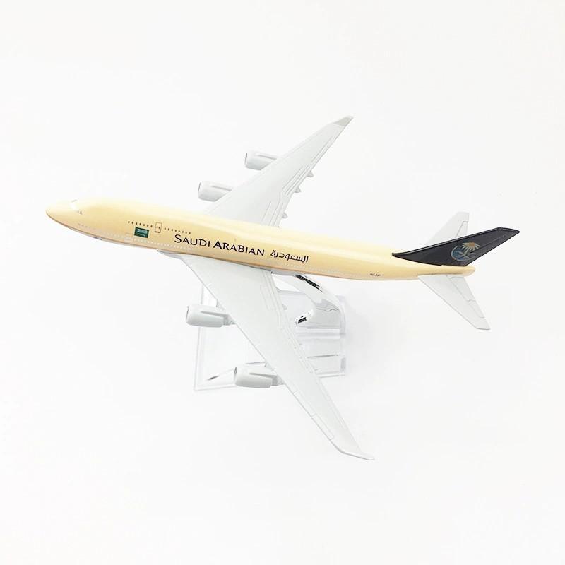 1:400 Scale Metal Alloy B747 16cm Saudi Arabian Aircraft Model Airplane With Landing Gear Collectible Gift Home Display Model