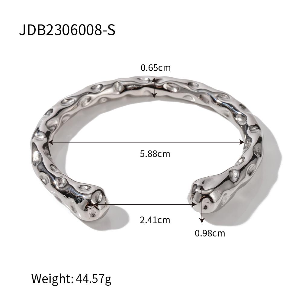 Youthway Simple Gold Plated Stainless Steel Cuff Bracelet Set Waterproof Jewelry Accessories for Women