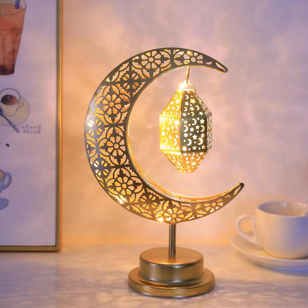 Drehbare LED-Schmiedeeisen-Mond- und Sternenlampe – Dekoratives Schreibtischornament im nahöstlichen Stil.