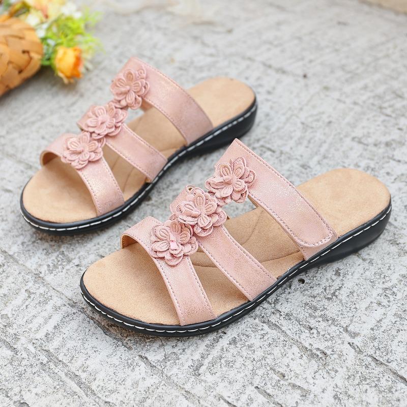Summer sandals new hollow flat-bottomed fish mouth flower casual and comfortable sandals women's large size 43