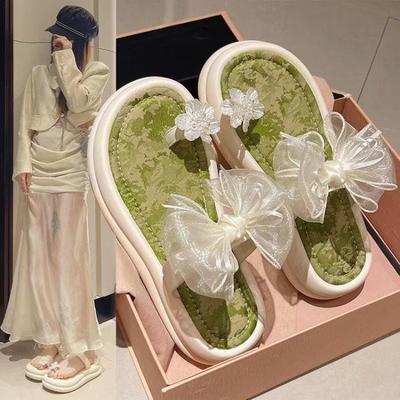 Hausschuhe im neuen Stil Damenschuhe Rundspitze Schwamm Dicke Sohle Einzeilige Sandalen