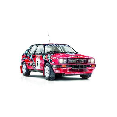 Italeri 1/12 Scale Lancia Delta HF Integrale 16V 1989 Sanremo Rally Plastic Model Kit (IT4712JP) with Japanese Instruction Manual