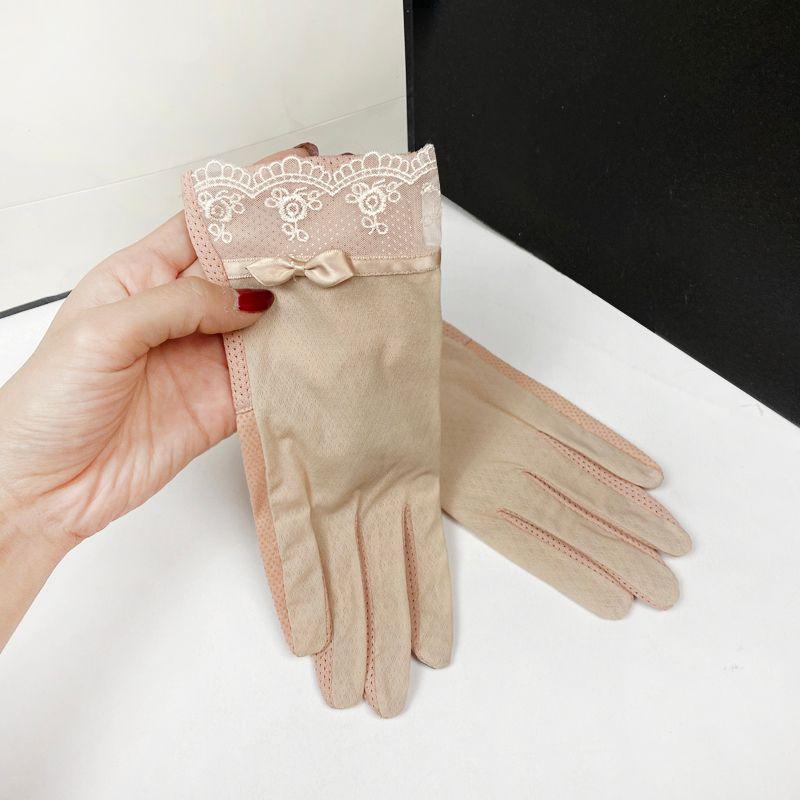 

Sun Protection Gloves for Women Spring and Autumn Ice Silk Thin Elastic Touch Screen Non Slip Driving Electric Car Summer Lace Breathable Light pink One size