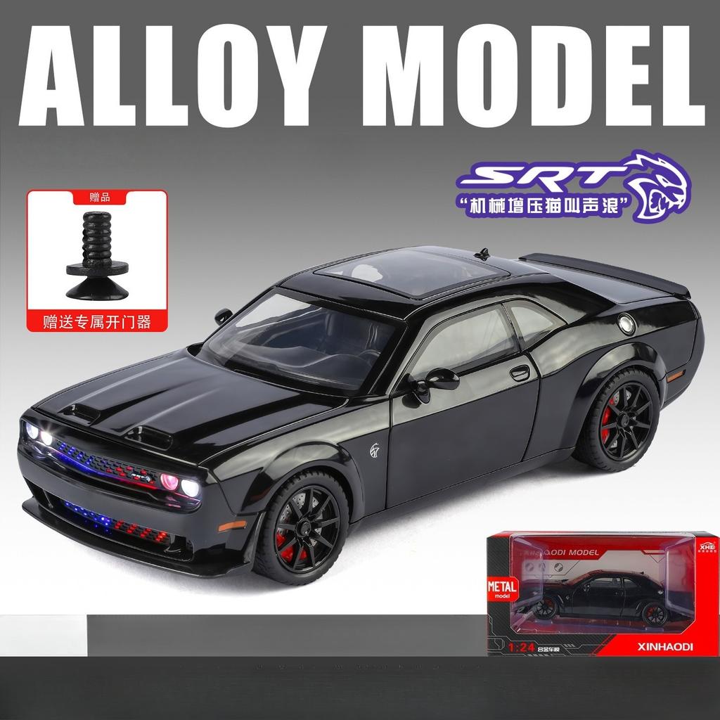 1:24 Challenger Hellcat Redeye Litinový Model Muscle Car Zvuk A Světlo Stahovací Dětská Hračka Sběratelský Předmět Dárek k Narozeninám