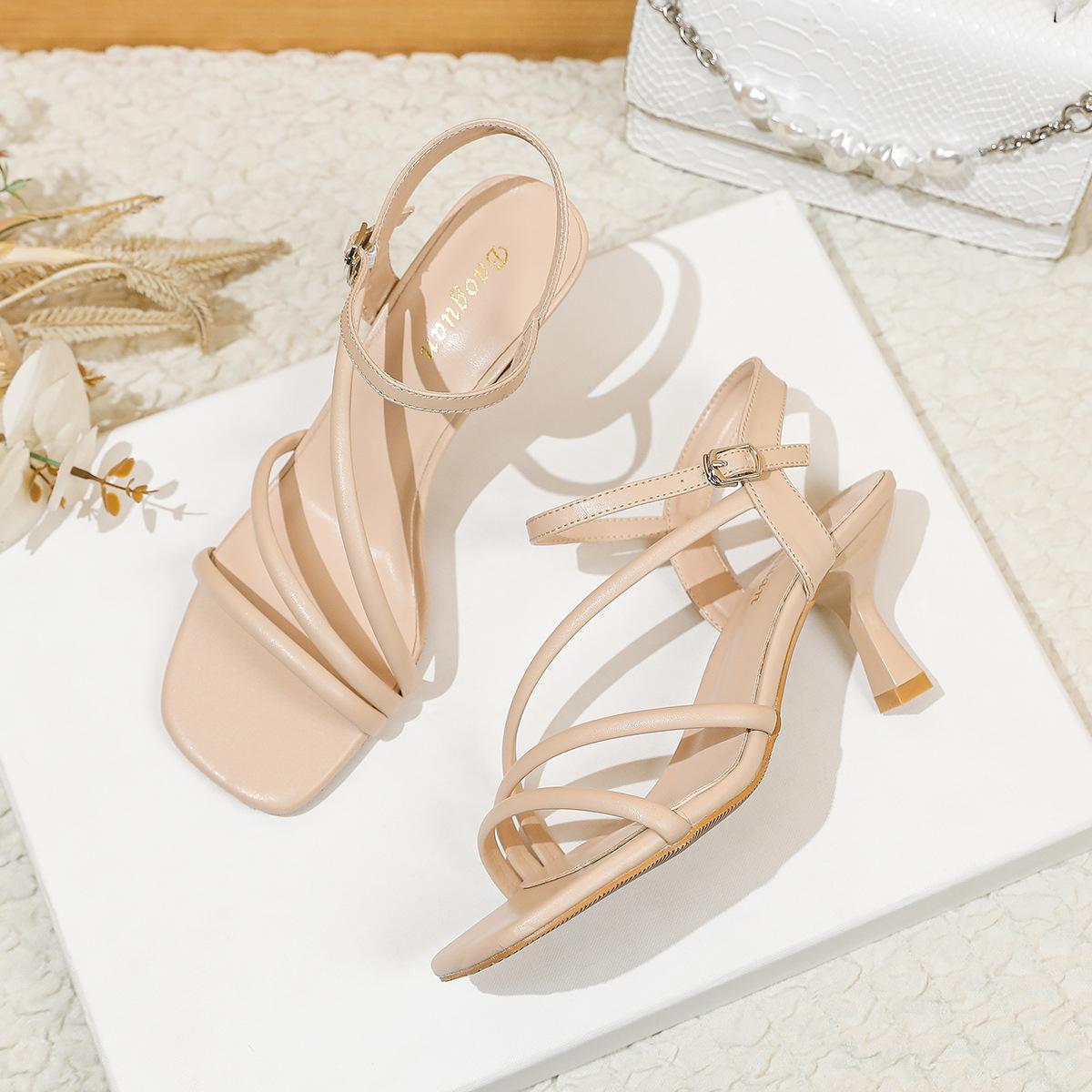 

Sandals women s new versatile fashion evening wind lady niche stiletto high heel with skirt 34 абрикосовий