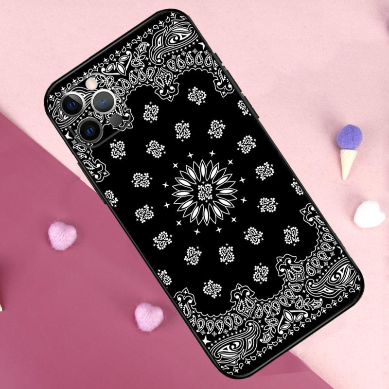 Royal Bandana Paisley Phone Case For iPhone 17 Pro Max 11 14 15 16 Pro Max Plus 13 12 Mini 16e 17 Air Back Cover