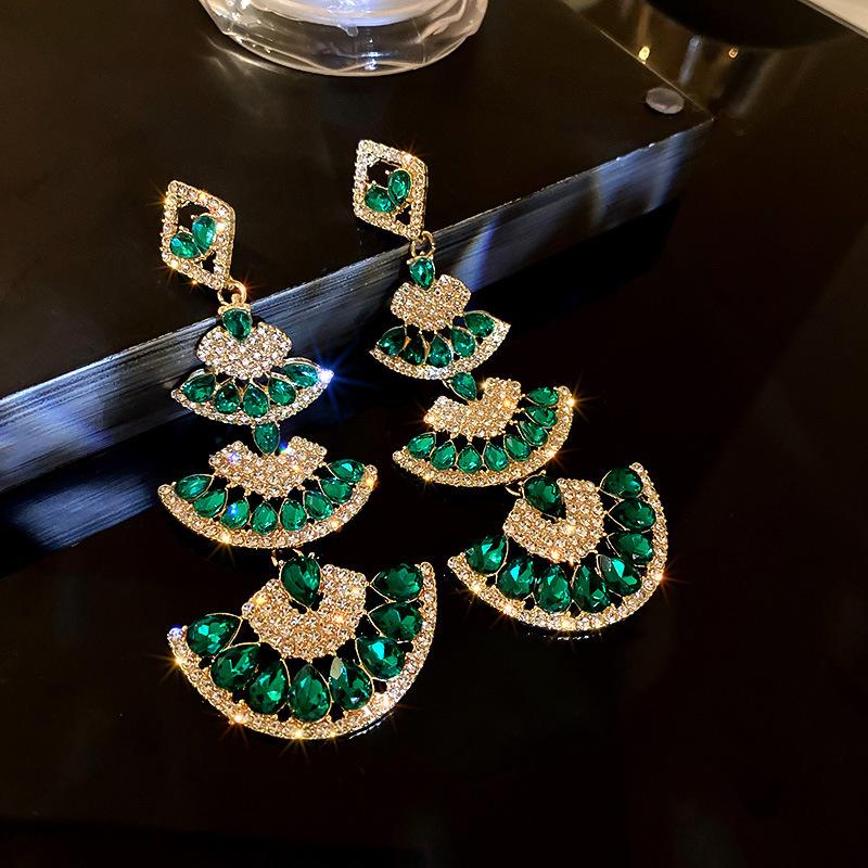 Emerald diamond leaf fringed earrings light luxury stud earrings women's European and American earrings