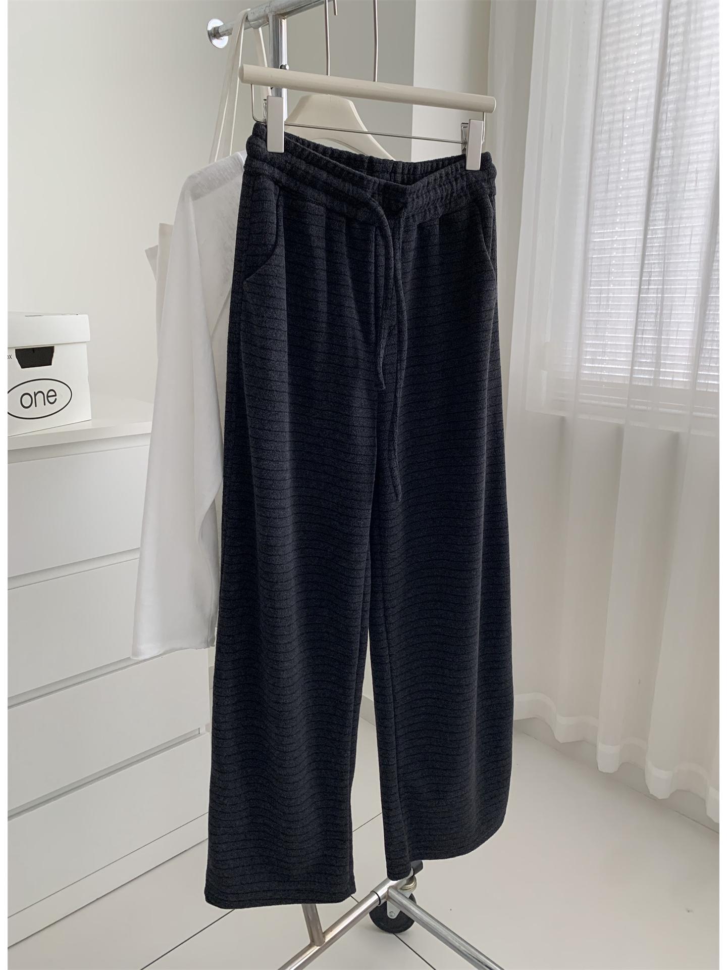 Korean Style Plus Size Plaid Wide-Leg Pants - Autumn Winter Elastic Waist High-Waisted Trousers for Women 3XL
