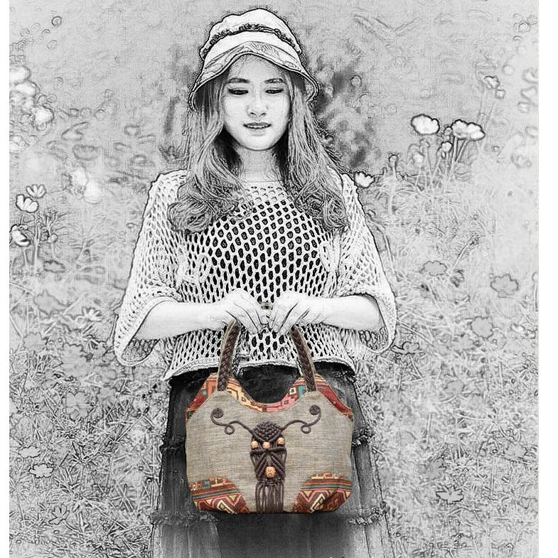 Bohemian Style Handmade Braided Pattern Thick Tote Bag Lightweight Zippered Casual Women Handbag Design With Floral Embroidery And Tassel Accents