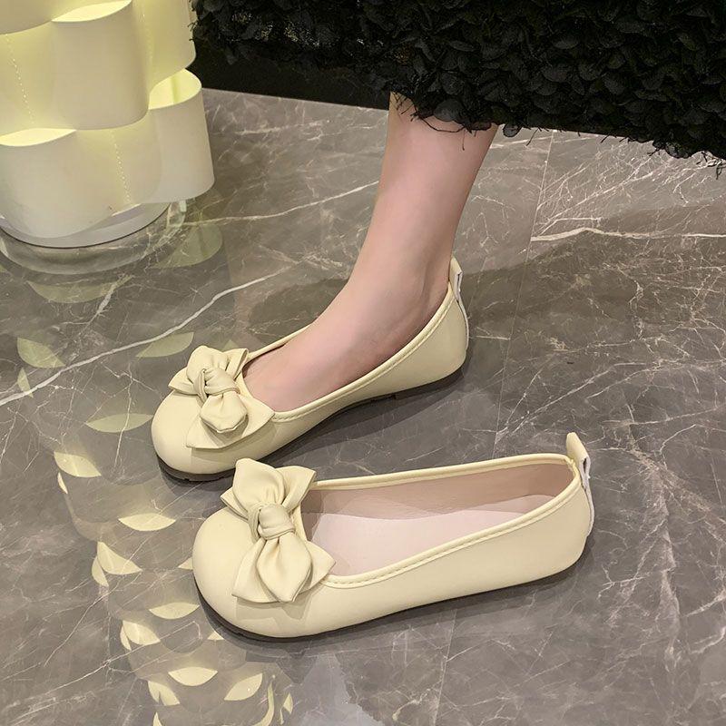 2025 Spring and Autumn New Shallow Mouth Flat-soled Single Shoes Women's Versatile Soft Sole Fairy Style Bow One Pedal Doudou Shoes
