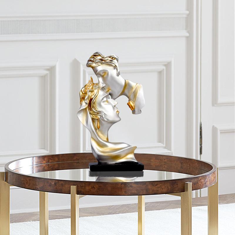 Creative Kiss of Deep Affection Couple Statue - Resin Artwork - Decorative Piece for Home - Living Room Decoration - Gift Arrangement