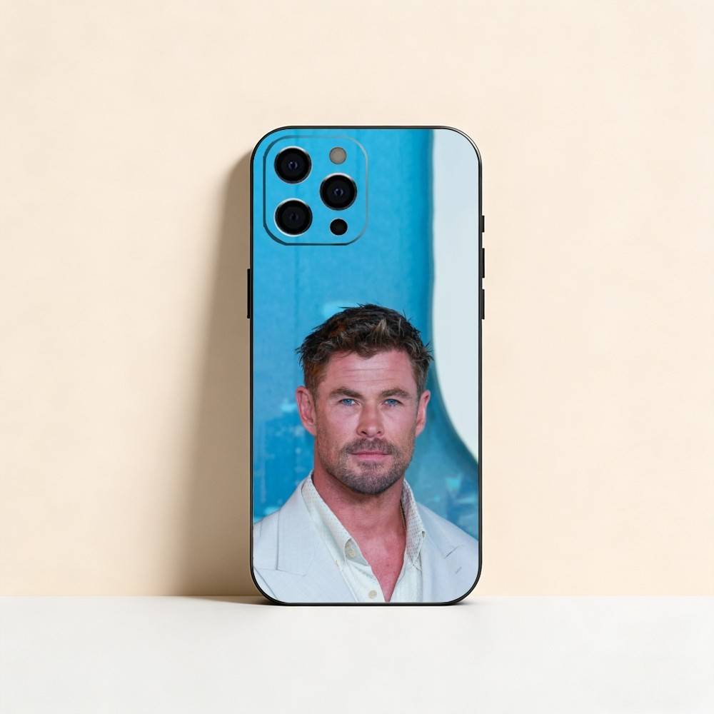 Chris Hemsworth Phone Case Silicone Soft For IPhone 17 16 15 14 13 12 11 X XR Plus Pro Max Plus