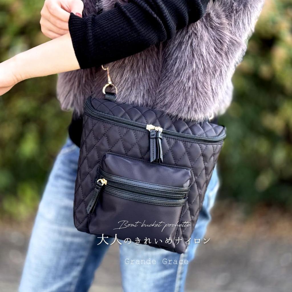 Grande Grace Women's Shoulder Bag, Lightweight, Popular, Black
