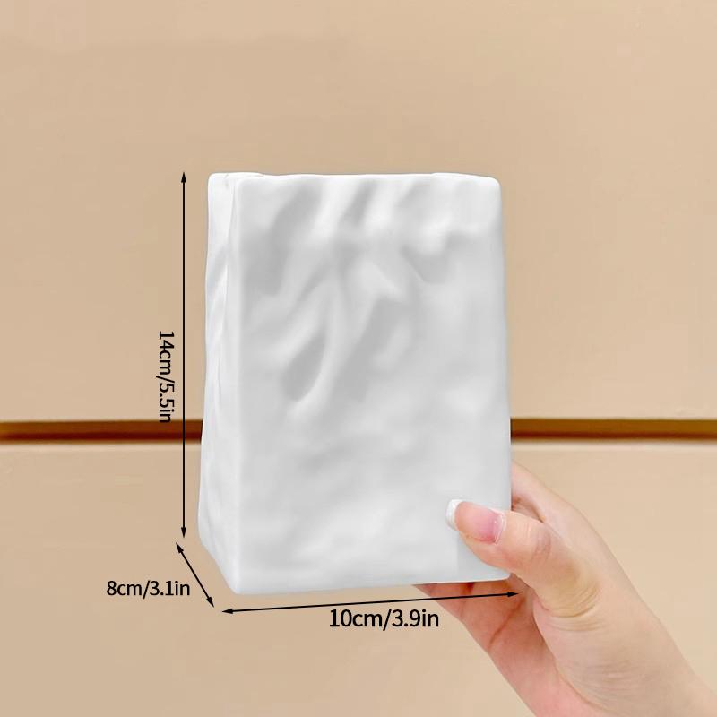 Plastic Flower Vase Modern Simple White Vase Home Room Decoration Ornaments Artistic Plant Pot Interior Decor Table Ornament