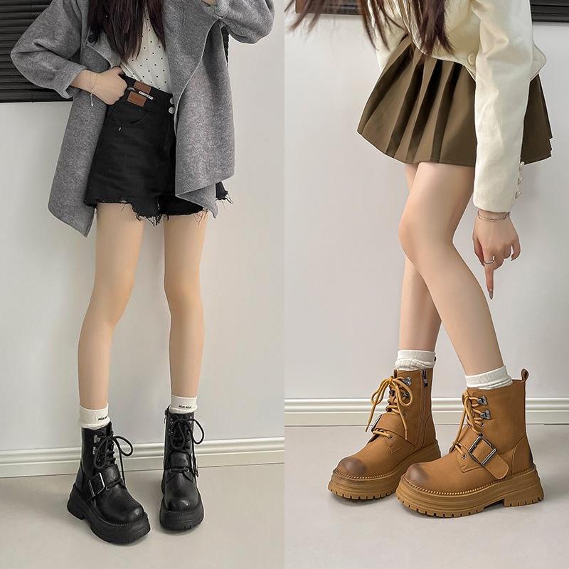 2025 autumn and winter new thick-soled lace-up Martin boots women's belt buckle British style polished short boots locomotive boots rhubarb boots