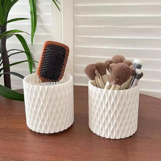 360° Rotation Makeup Brush Holder Organizer Large Capacity Brush Storage Bucket for Lipstick Eyebrow Pencil Eye Shadow
