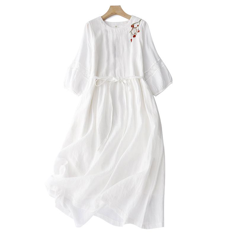 2025 Summer New High-end White Embroidered Dress for Women, Thin Round Neck Five-quarter Sleeve Big Swing Dress