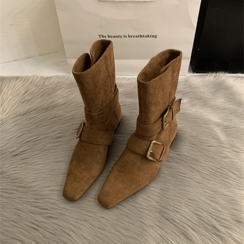 2025 Korean version of the new niche design retro French short boots small square head western boots matte medium boots women's boots