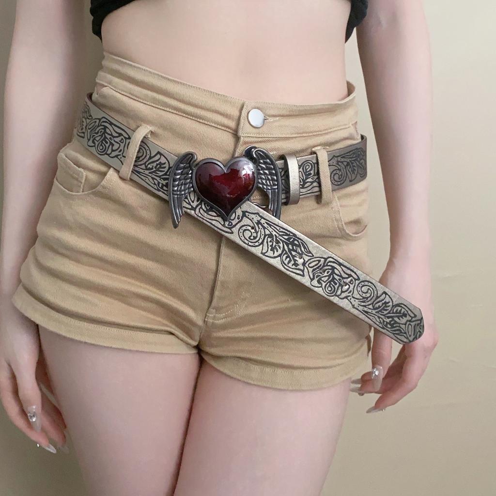 Punk Rock Metal Waist Belt Retro Heart Wing Design Unisex Fashion Accessory For Daily Wear