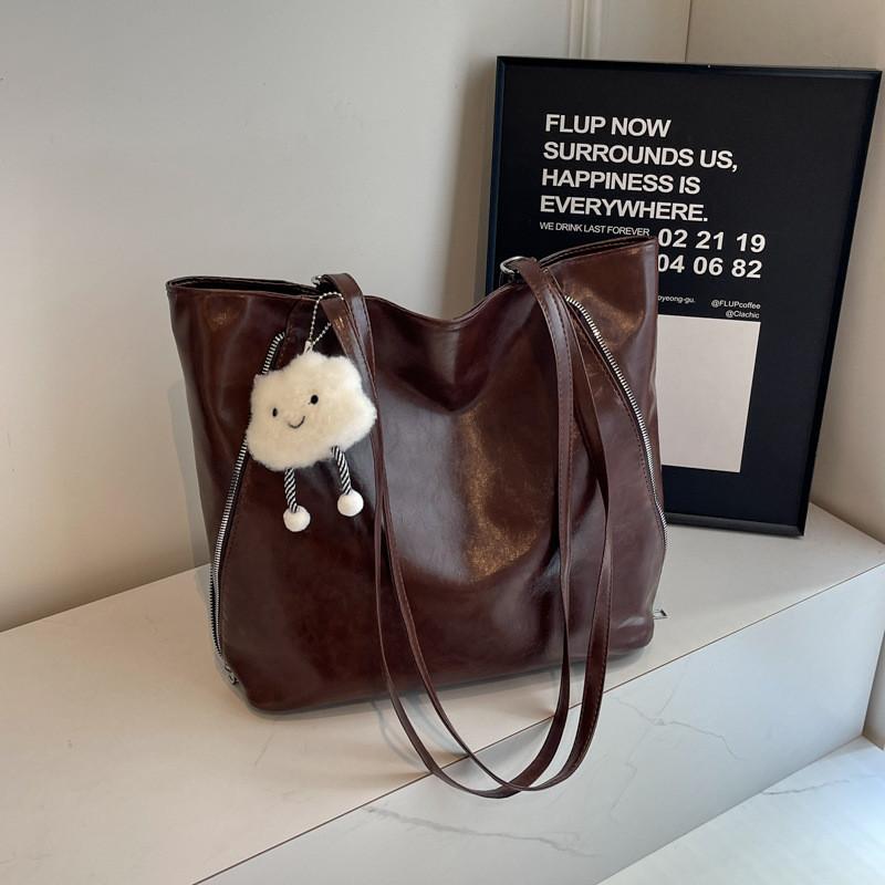 Chic Minimalist Pu Tote Bag Available In Black Beige Silver And Coffee Colors