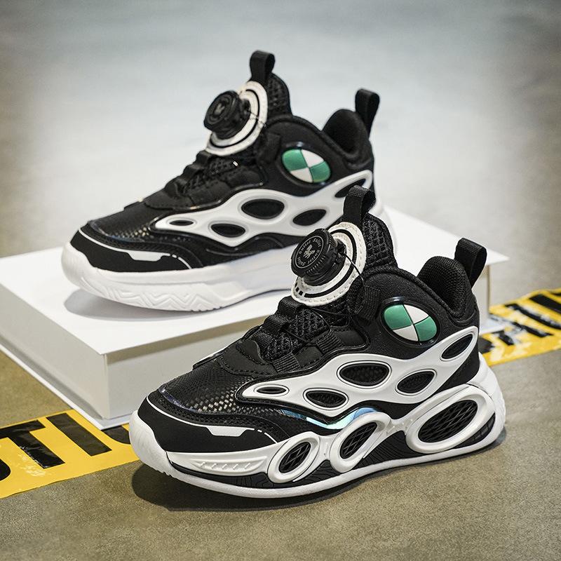 Boys' sports shoes cushioning running shoes 2025 spring and autumn new leather surface middle and older children's comfortable casual shoes knob shoes