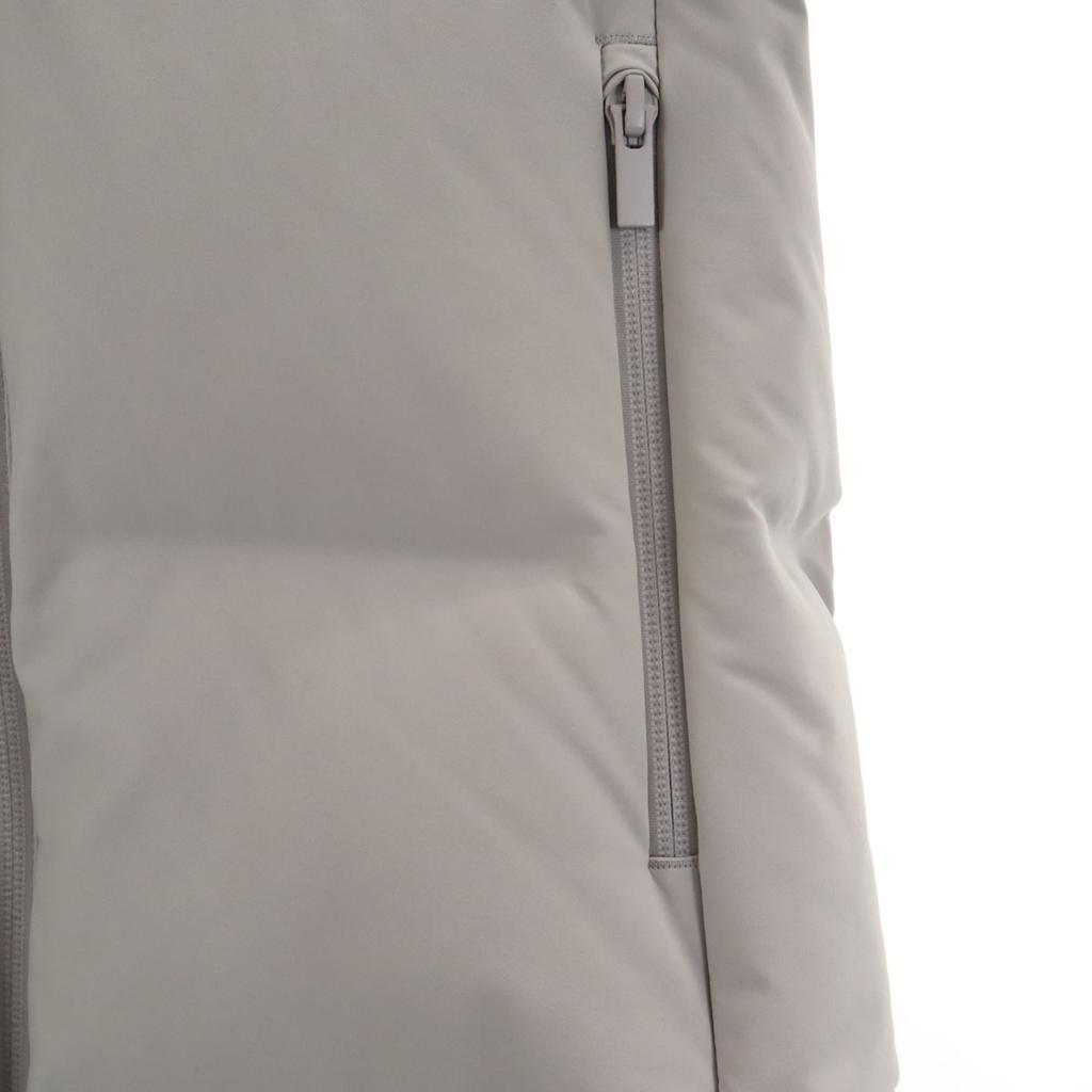 UNIQLO Stretch Seamless Shorts down coat S gray Women Used