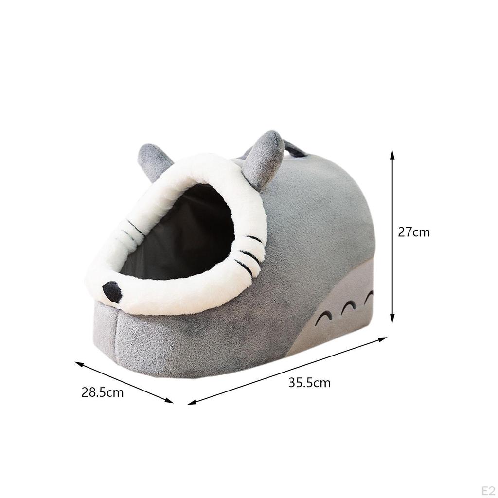Adorable Kitty Bed: Cozy Retreat for Indoor Felines