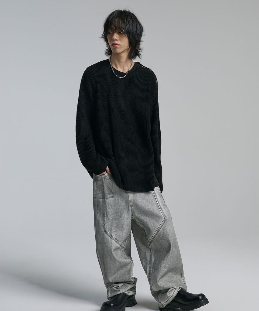 TEN PAST SEVEN Shoulder Button Slit Knit (2 Colors)