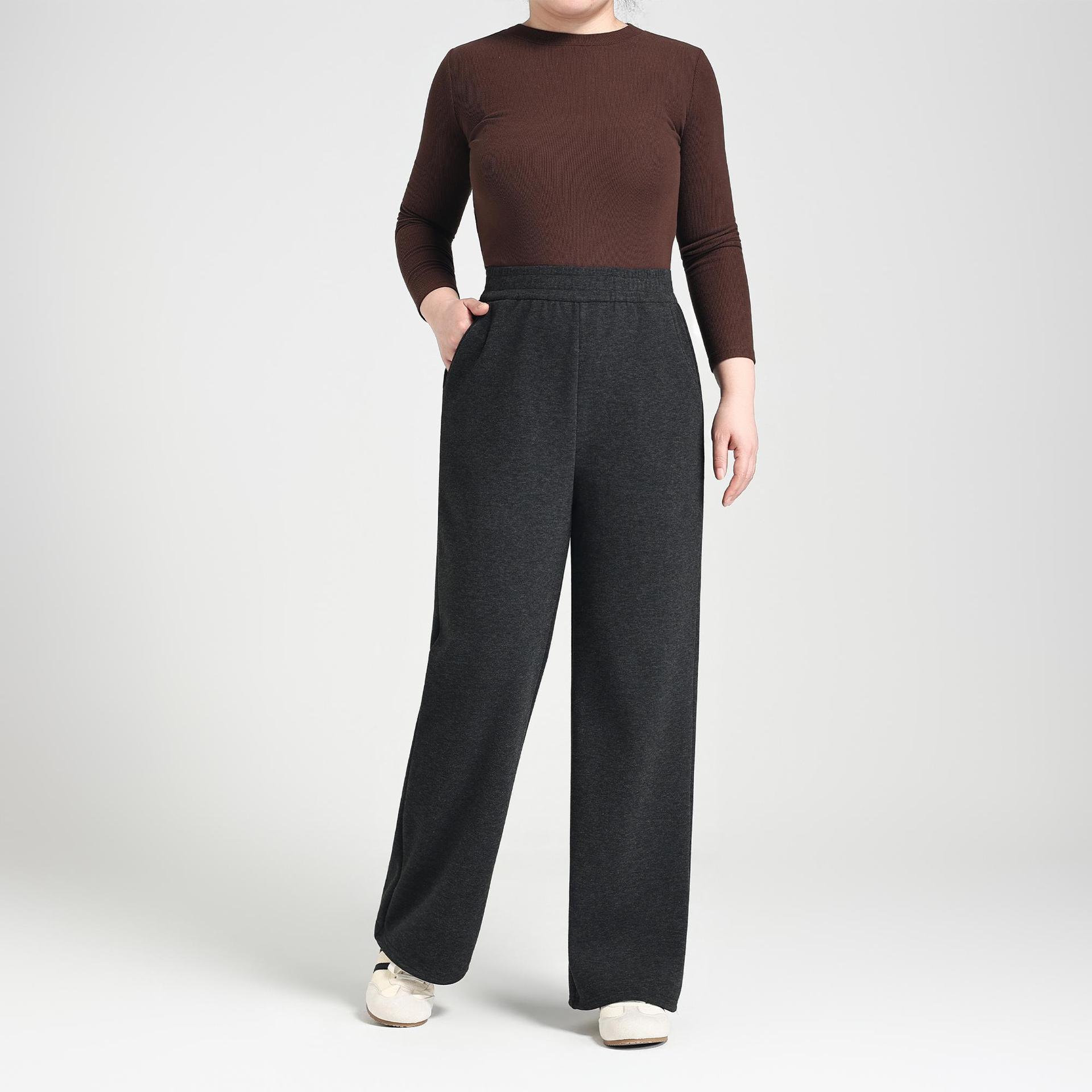 

Plus Size Women s Glutinous Rice Wide-Leg Pants - Autumn/Winter Velvet Thickened, Loose Fit for 300 Jin, Slimming Casual Straight-Leg Look XL темно-сірий