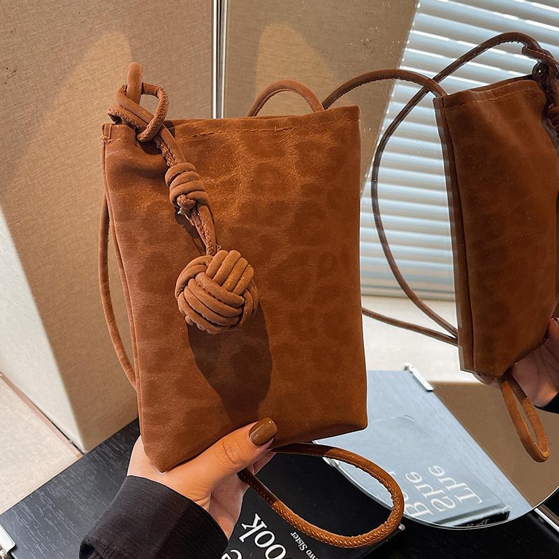 Mobile Phone Bag, Fashionable Crossbody Bag, Stylish and Versatile Single-shoulder Bag for Women