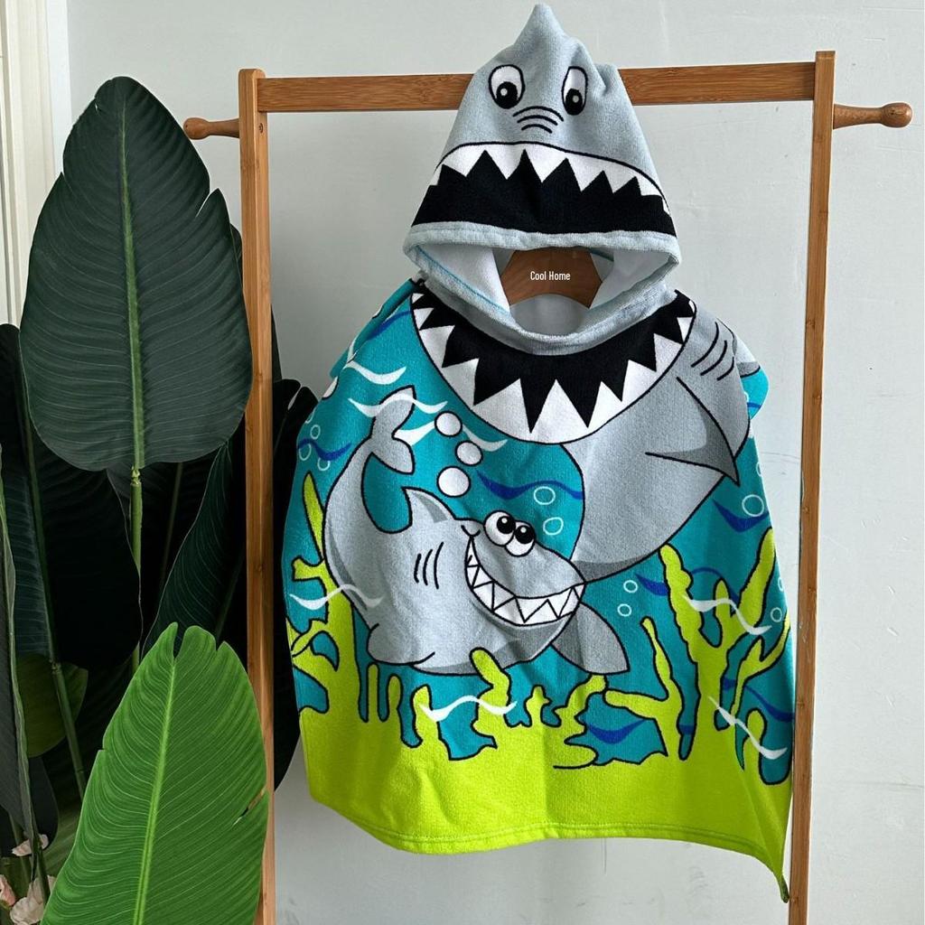 Children's Hooded Bath Towel: Antibacterial, Quick-Drying, Wearable Cloak for Bath or Beach.